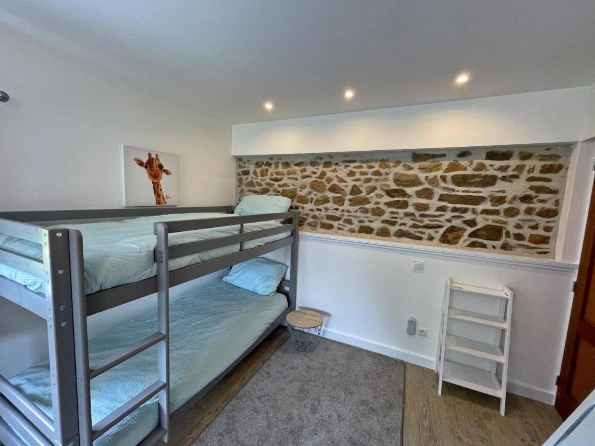 Champs Chevrier Villa Mezieres-sur-Issoire Exterior photo
